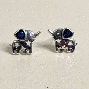 Elephant with Blue Heart 925 Sterling Silver Stud Earrings